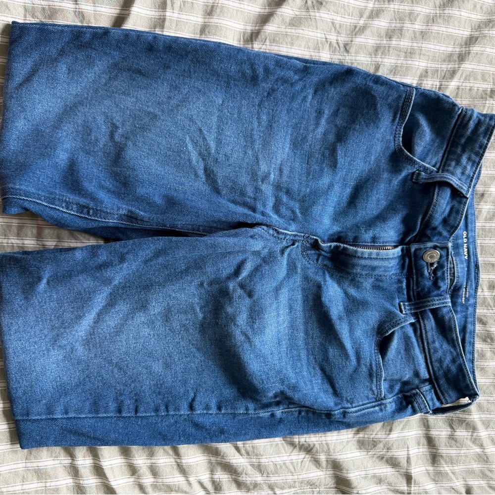 Old Navy Straight Leg Jeans in Dark Blue